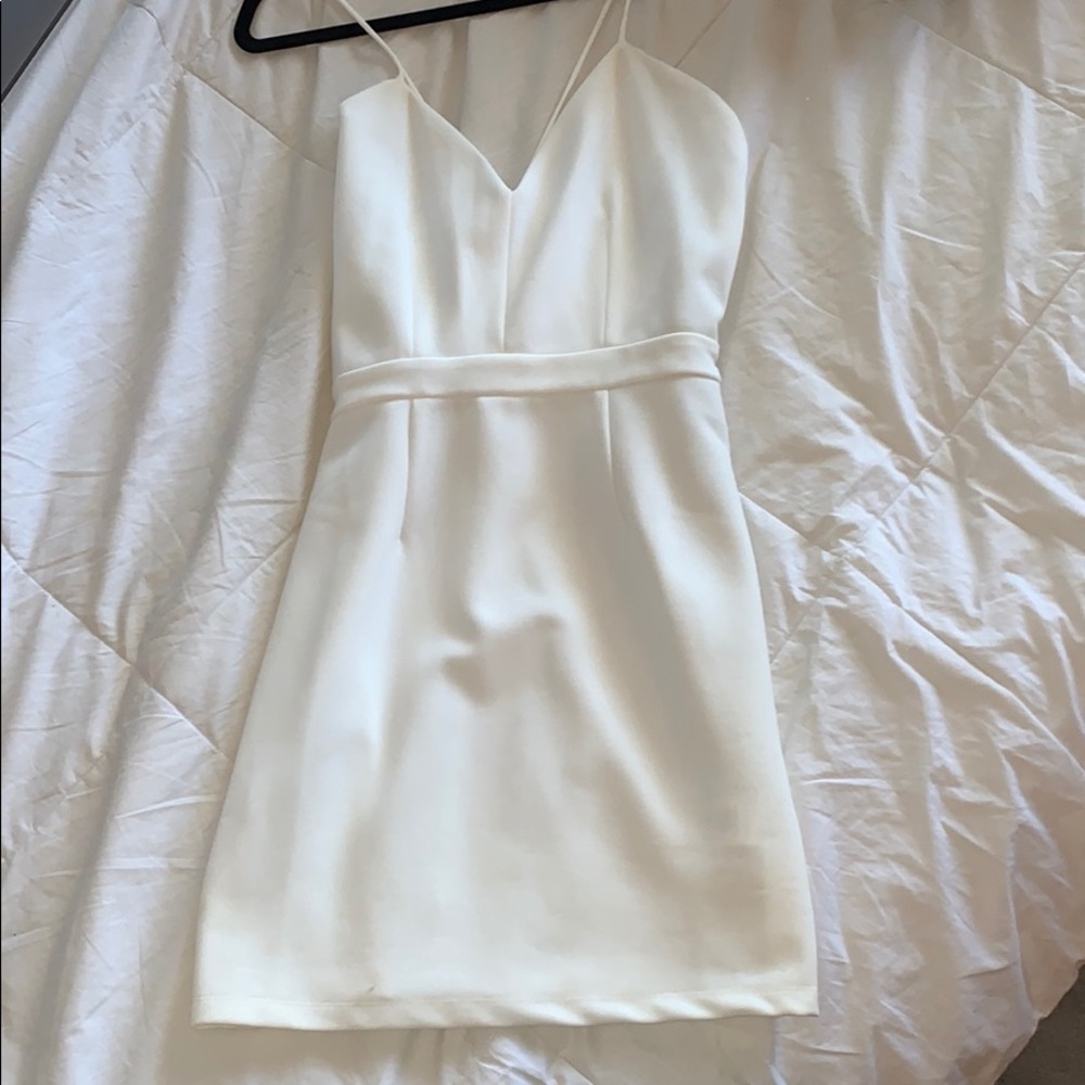 Perfect white dress for any occasion! Never worn